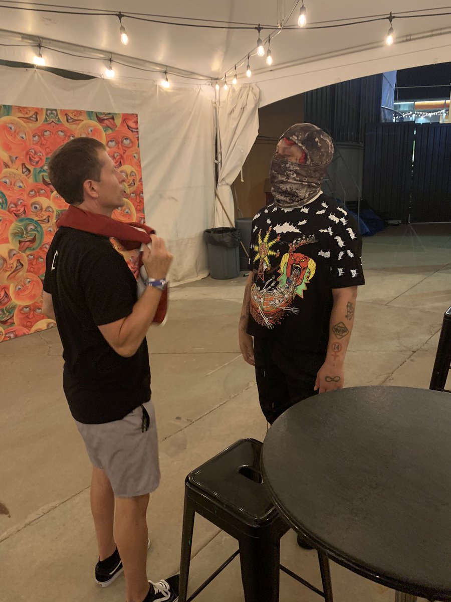 Awesome concert at the <a href="/walmart_amp/">Walmart AMP</a>! Great meeting <a href="/trippieredd/">Trippie Redd</a> and getting a new <a href="/RazorbackMBB/">Arkansas Razorbacks Men’s Basketball 🐗</a> fan after the concert!