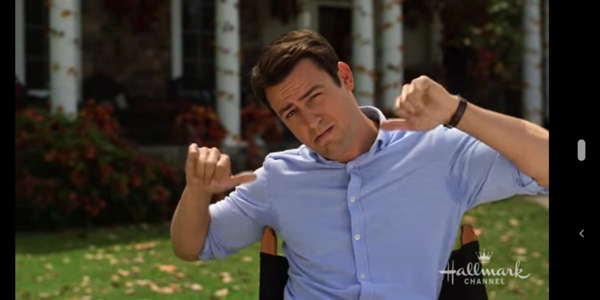 bonoisagod's tweet photo. @Neecienee @Lauren_Alaina @tyler_hynes @hallmarkchannel @cat_joy9 @sassyspicysandy @hynesshirtless @truemel1 @OverholtLori @DonnaJo63 @TeresaASchmidt1 @MaureenBoucher @ChadMaurice_ Who's got two thumbs and is ready to tweet also?? Well..me, but also hopefully his guy... ๐ https://t.co/eqzQuk0noN