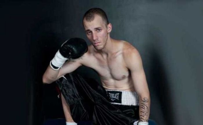 CaptainBardea's tweet photo. I will take Jake Paul seriously if he fights the true 🐐 of boxing that only real ones know about. #CharlieZ https://t.co/lsBdFtdAkp