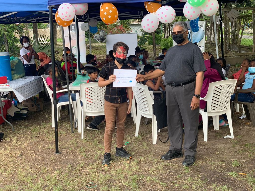 HFGuyana's tweet photo. Humanity First Guyana gave out Certificates for those who took part in our English classes. Because of this a lot of Spanish speaking foreigners are now able to speak English. #HumanityFirst #HFG #WehelpOthers https://t.co/OumeZGquIP