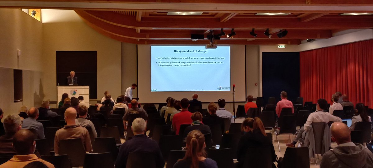 AnimalTaskFrc's tweet photo. Does integration promote #sustainability in #organic multi-species #livestock farms? by @MBenoitBZ 
Info on #MixEnable project➡ https://t.co/oJKLCBQTOX
#FeedvsFoodCompetition #livestock #HorizonEurope #farm2fork #EUGreenDeal #research #HealthySoil @EAAP2021 #Session07 https://t.co/3qzS1JoG6L