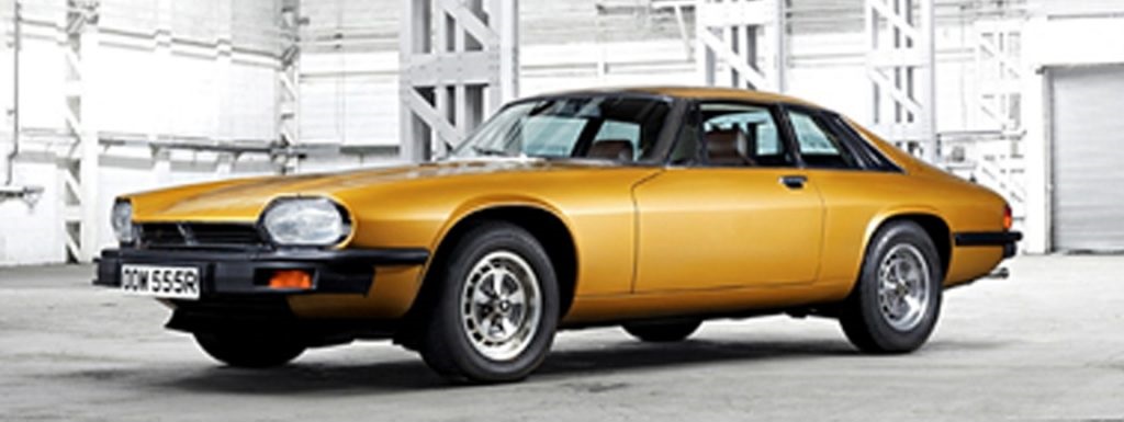 This XJ-S is a very early one. It was finished in a special metallic gold paint for the 1975 London Motor Show at Earls Court. After use as a show car, it was kept as part of the Leyland Historic Vehicle collection. #JaguarDaimlerHeritageTrust bit.ly/3fZ3QXY