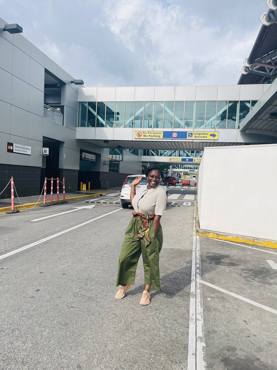 Dentaa_show's tweet photo. There’s so much history between Costa Rica and Ghana, and I can’t wait to show you all. If you’re a Ghanaian living here, DM me let’s all connect.

Trousers @shikcollection #ghana🇬🇭 #costarica🇨🇷 #diaspora #connectingthedots #dentaa https://t.co/JcxZV0AqSj