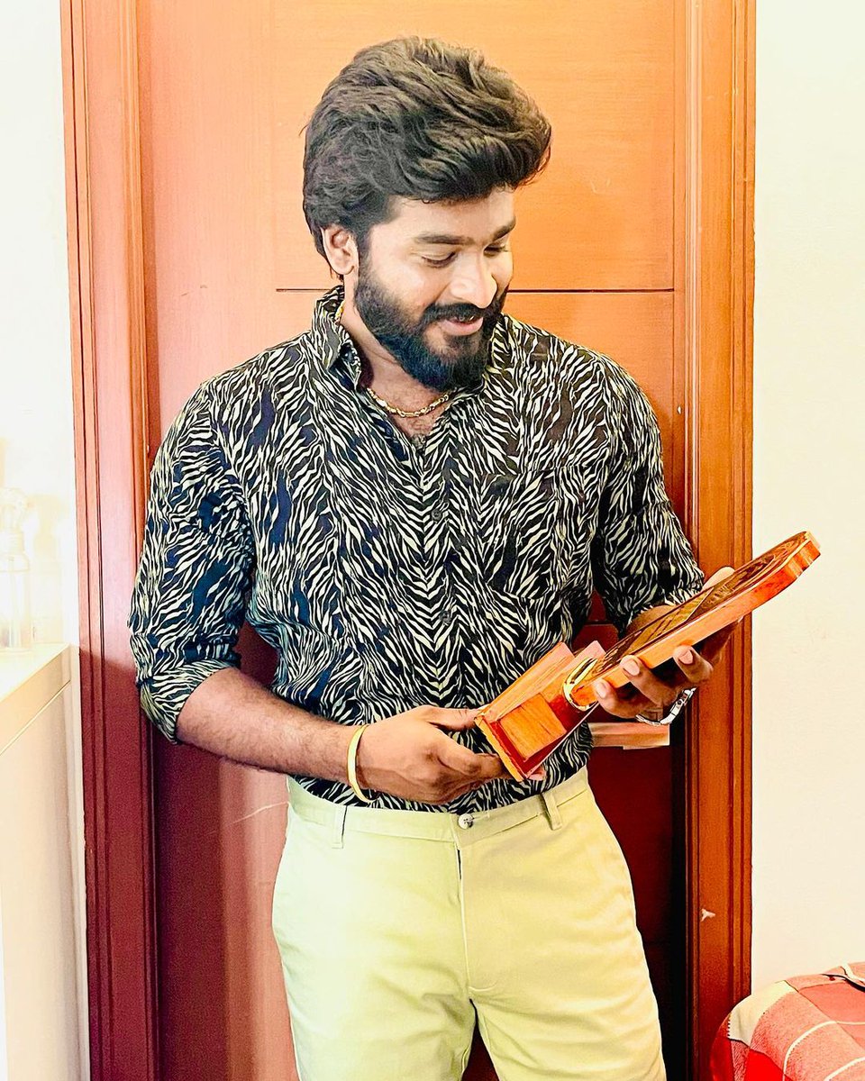 NavinRthi's tweet photo. #navinactor_official
#makkalnayagan
@ActorNavinkumar https://t.co/4Da8s4QH6W