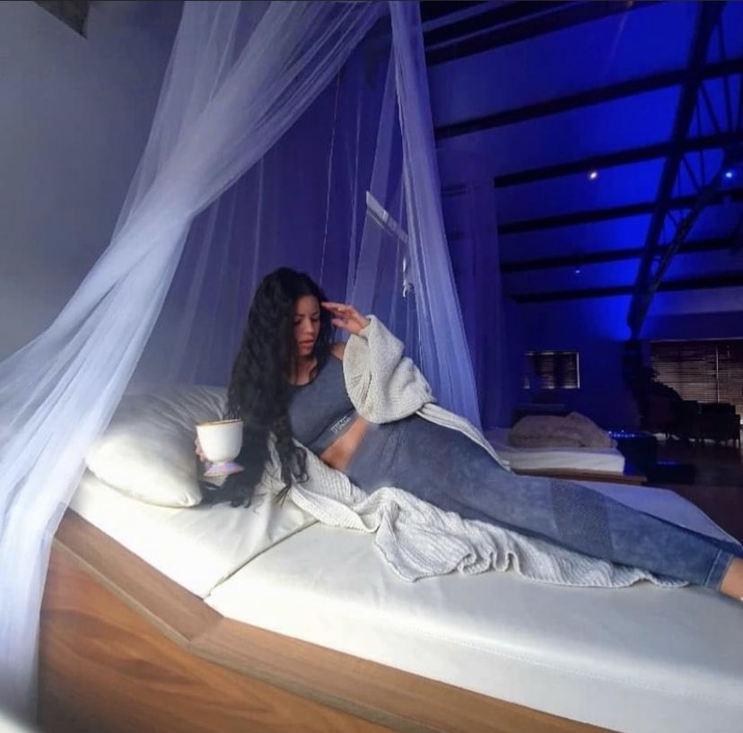 Hope your bank holiday Monday is as chilled as our very own Therapist @lauraspruce_1 in the tranquility lounge! 😍
The spa is back open tomorrow! To book in call us from 10am tomorrow on 0151 545 1051 -  leave a message and we will get back you! Or email us info@chilloutspa.co.uk