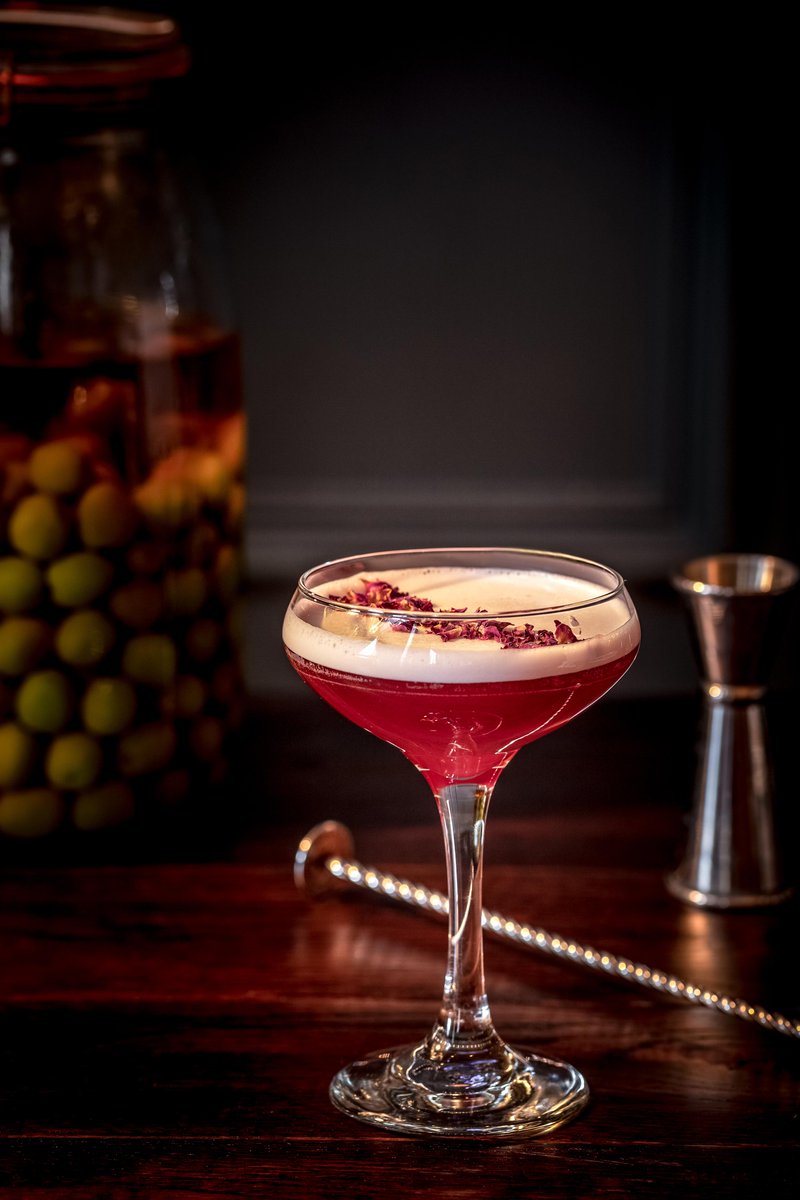 Happy Bank Holiday Monday! Surely this calls for a cocktail or mocktail? Why not try one of the Metropole Bar's delicious and moreish specialities!