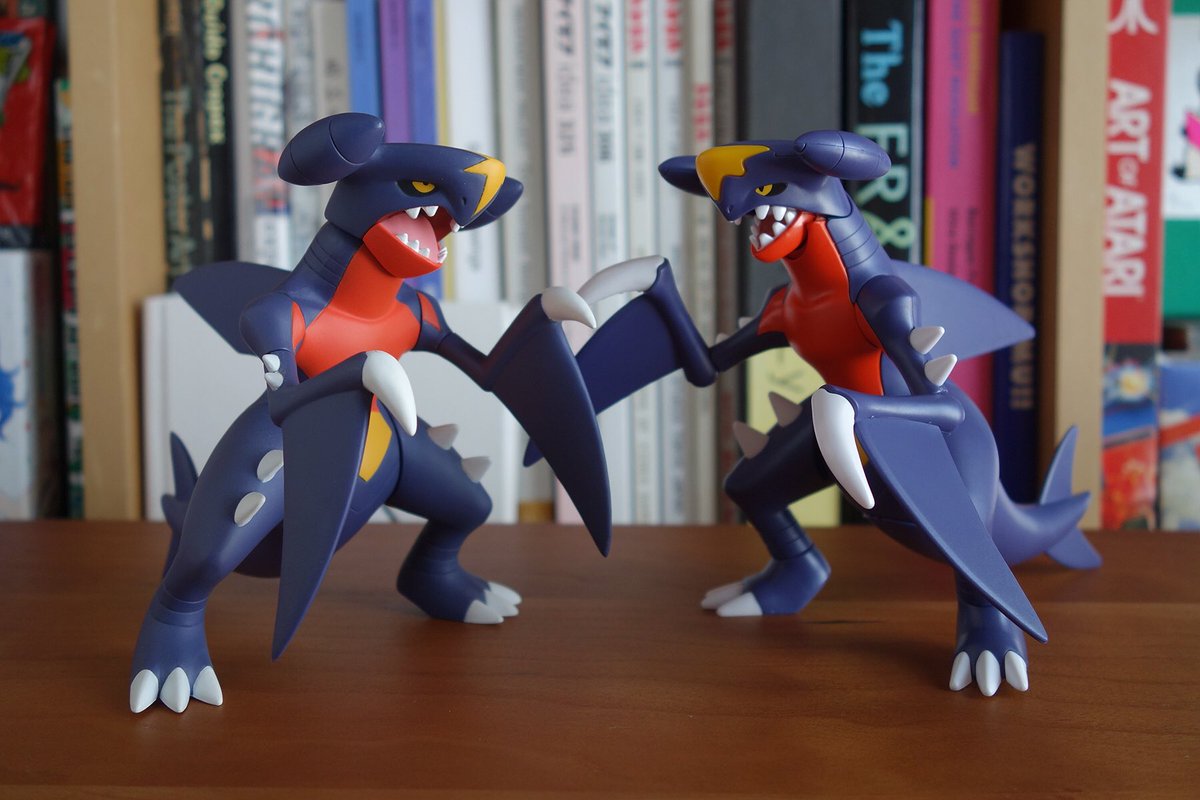 ポケプラのガブリアスがとても良い出来だったので、以前原型担当させて