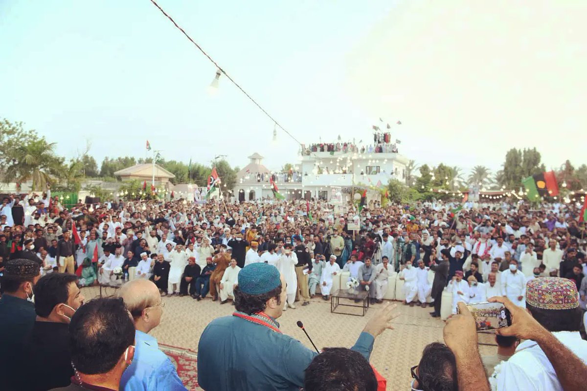 gmjakhrani's tweet photo. چیئرمین پاکستان پیپلز پارٹی بلاول بھٹو زرداری کا کوٹ ڈیجی، خیرپور میں ورکرز کنونشن سے خطاب، کارکنان کی بڑی تعداد میں شرکت
🇱🇾 https://t.co/hSu6DKJI9R