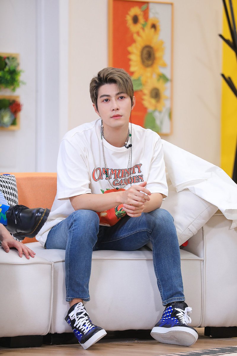 cdrama_update's tweet photo. 210830 #CheneyChen Studio weibo update 

More pics - https://t.co/OsLPA5OK1q   

#ChenXuedong #陈学冬 
#做家务的男人3 #HouseworkMan
#陈学冬做家务的男人 https://t.co/wGhpjjNBHN