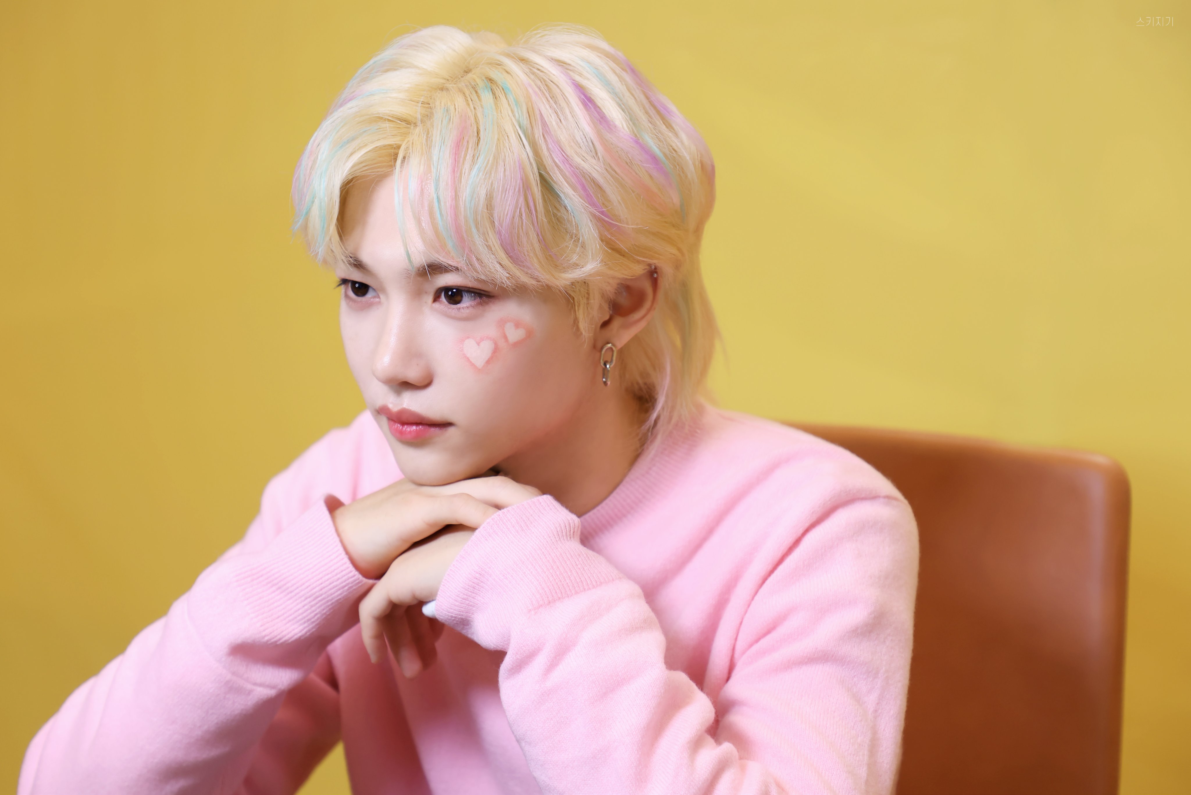 Stray Kids Japan Official on X: Stray Kids Japan Official on X: