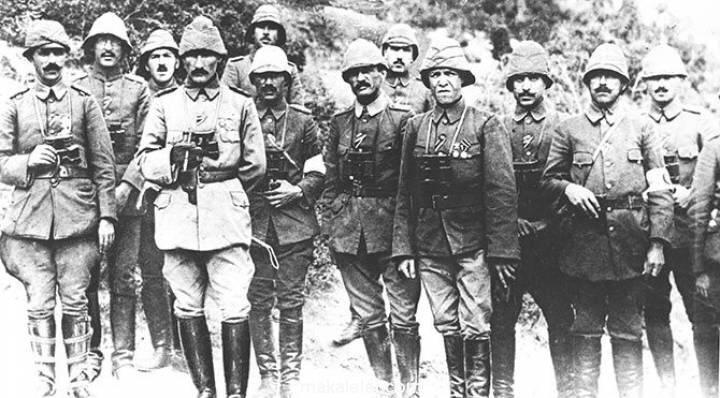 SCikolatacisi's tweet photo. 30 Ağustos Zafer Bayramımız kutlu olsun.🇹🇷🇹🇷🇹🇷 https://t.co/wd9436SwBa
