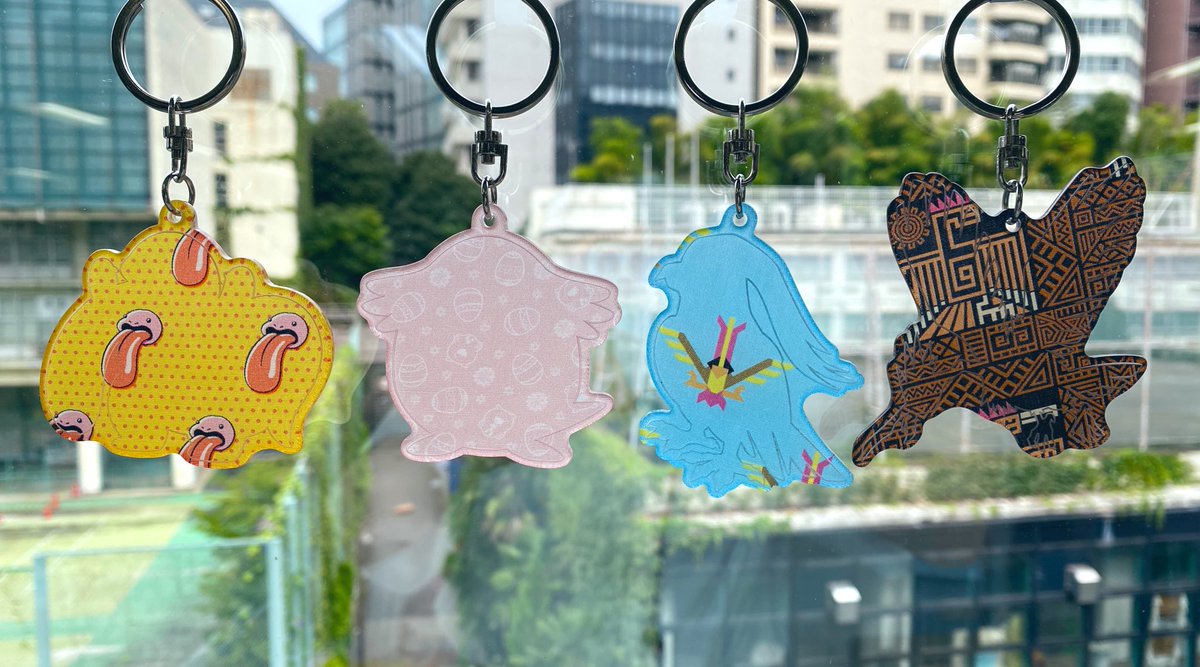 ポケモンシャツ メモリアルブック ポケモンシャツ」新規ノベルティのキーホルダーを開発