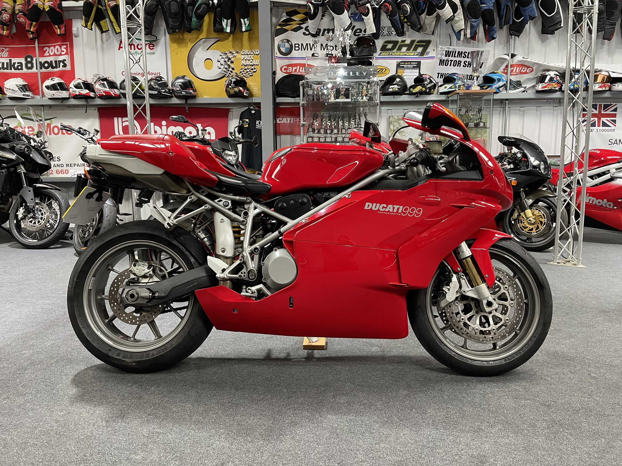 Ducati 999 2021 online