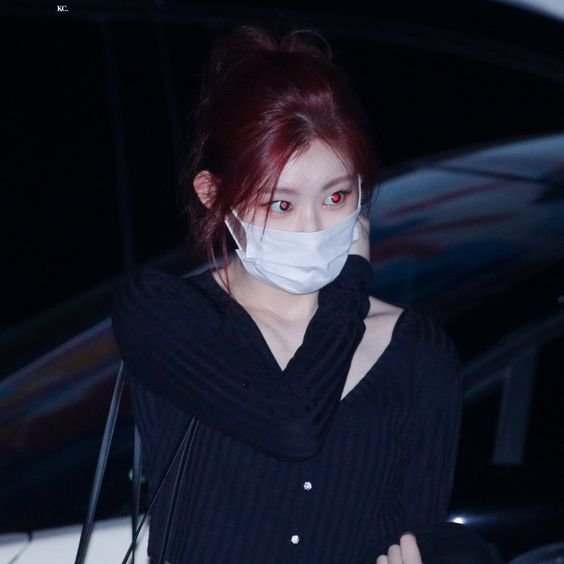 — <a href="/dailiagent/">earl, jude dni rin.</a>'s sns update !

: 2:51PM 
: August 30, 2021.
: NAIA
: “we're going on a trip to see the eyefall tower !!”