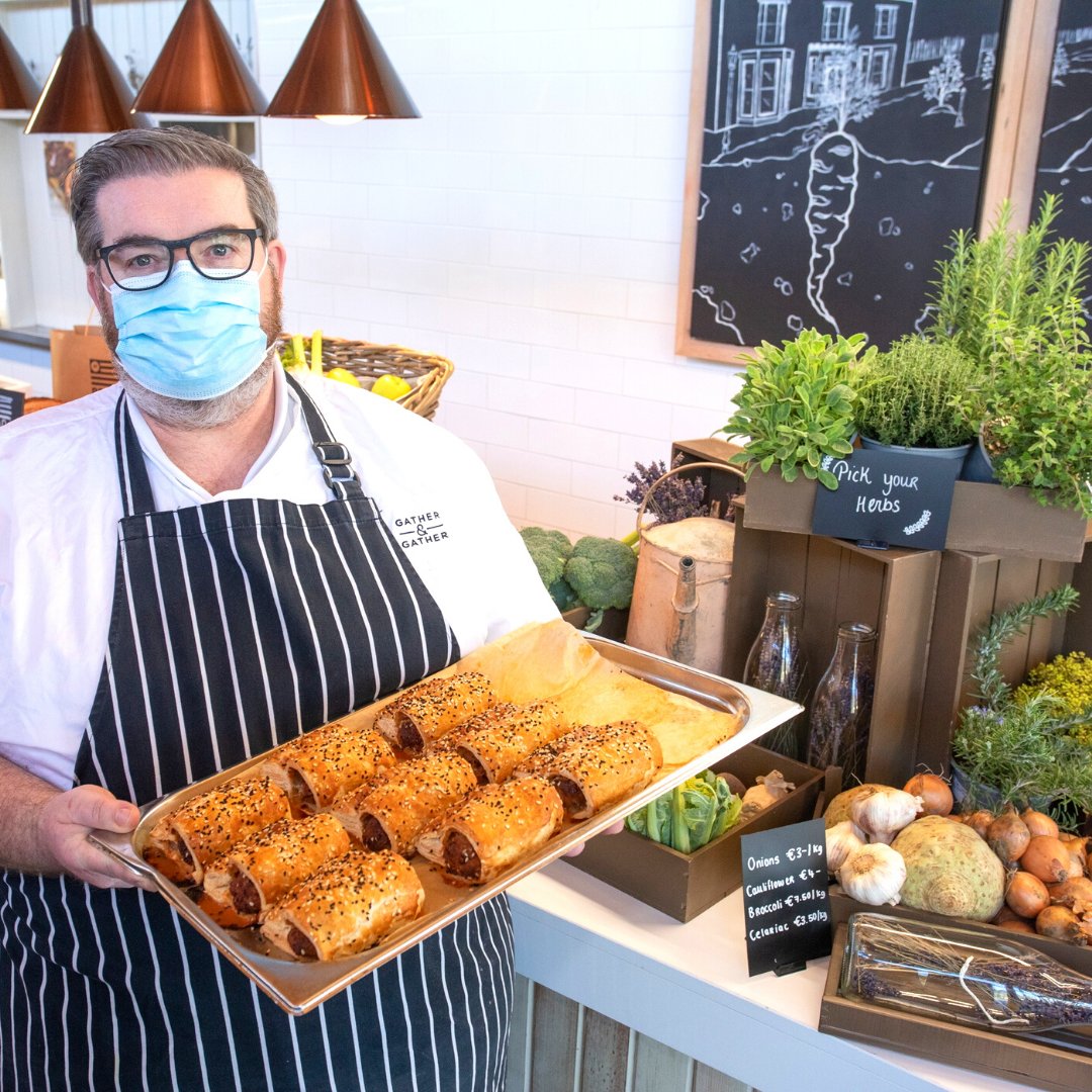 Feeling peckish? Pop by our Farmshop and choose whatever you fancy from our selection of delicious savoury and sweet bites like these fresh out of the oven sausage rolls! 😋

#irishfarmersmarket #irishveg #farmshopdublin #overendskitchen #farmtofork #shoplocaldublin #farmshop
