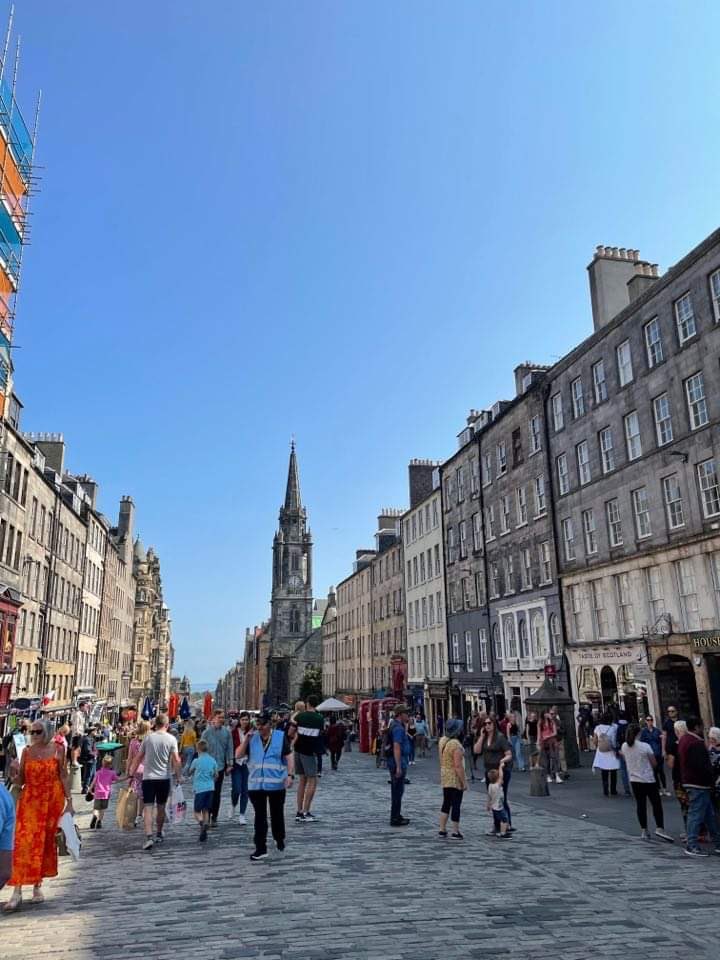 A flying visit to Edinburgh to perform the #misadventures.
Great fun, amazing audience and heckled throughout. What more could you want? See you next time! 🐄 👩‍🌾 👨🏻‍🌾 
 <a href="/FollowTheCow/">Underbelly Edinburgh</a>