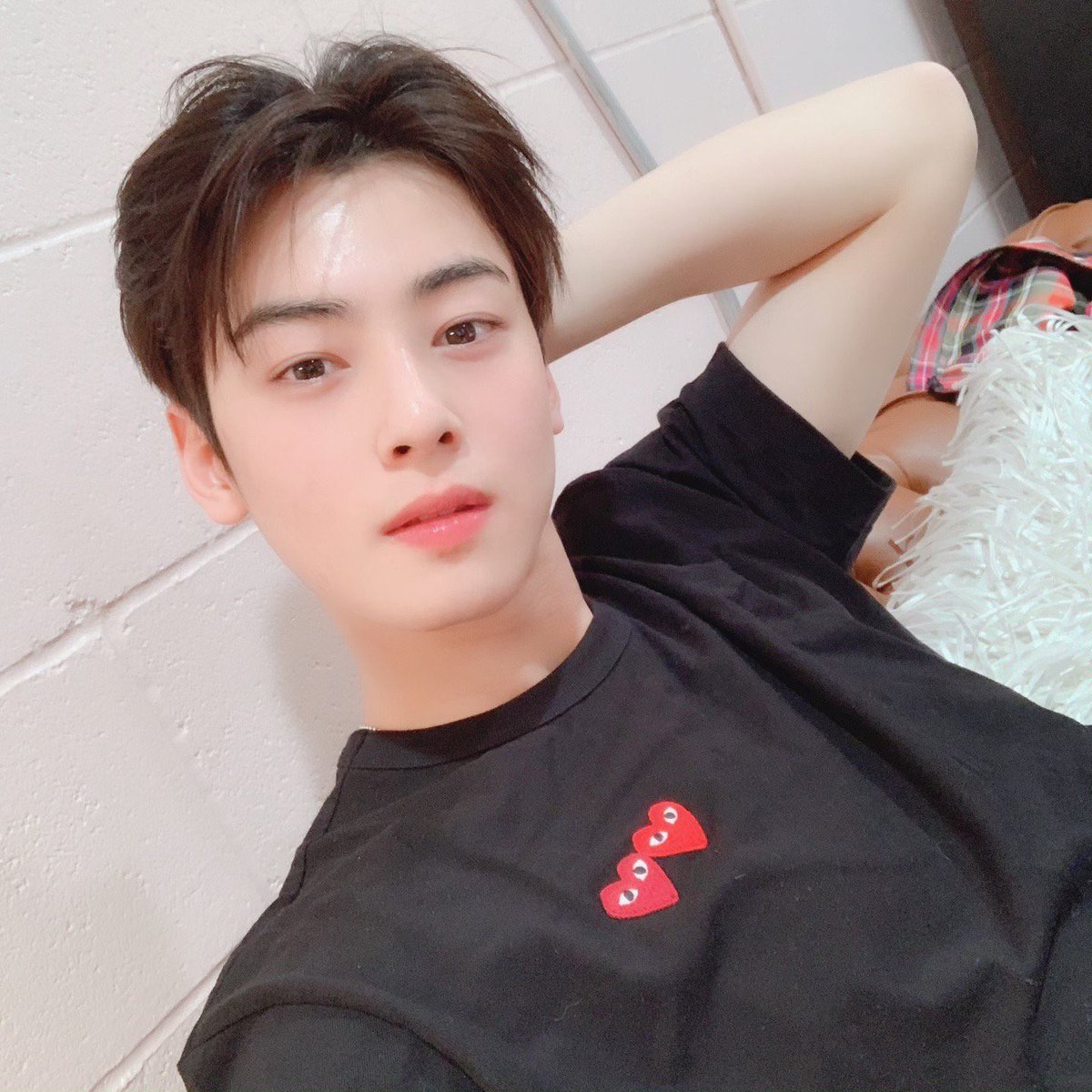 astrocafe_'s tweet photo. [ ORDER ✨]

To: @archives_cha
From: si cha eun woo to babe

💌: lam m0h naman na l4b kitah , cut3 moh p4g nagagal1t kAh 😘💋🥰😊😍💜😘🤪🤩🥳

🎶: sunset sky https://t.co/78mb7W78gp