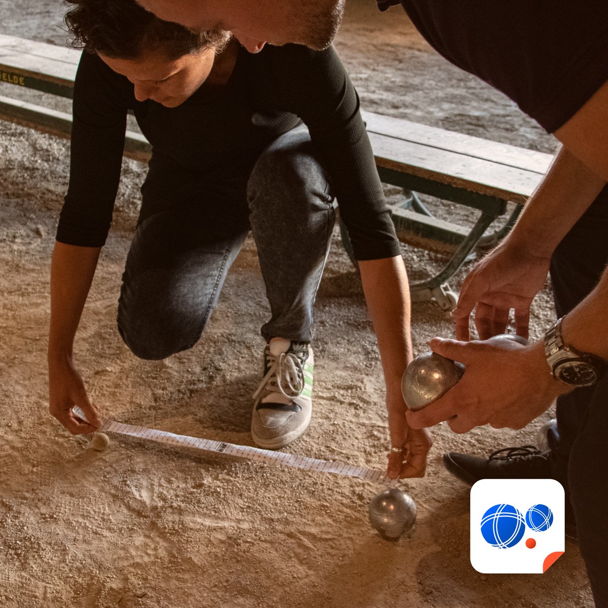 Geen discussie meer over wie de beste worp heeft gegooid. Wij zeggen: meten 📏 = weten 🧠

#Boulesbaas #jeudeboules #petanque