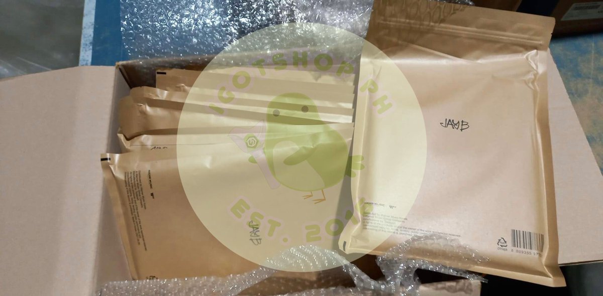 IGOTSHOP_PH's tweet photo. JAY B SOMO FUME from Synnara arrived at KR address~

In transit to KR add:
- Ktown4u

#IGSPHGO
#IGSPHUpdate https://t.co/A2IGF7jFJs