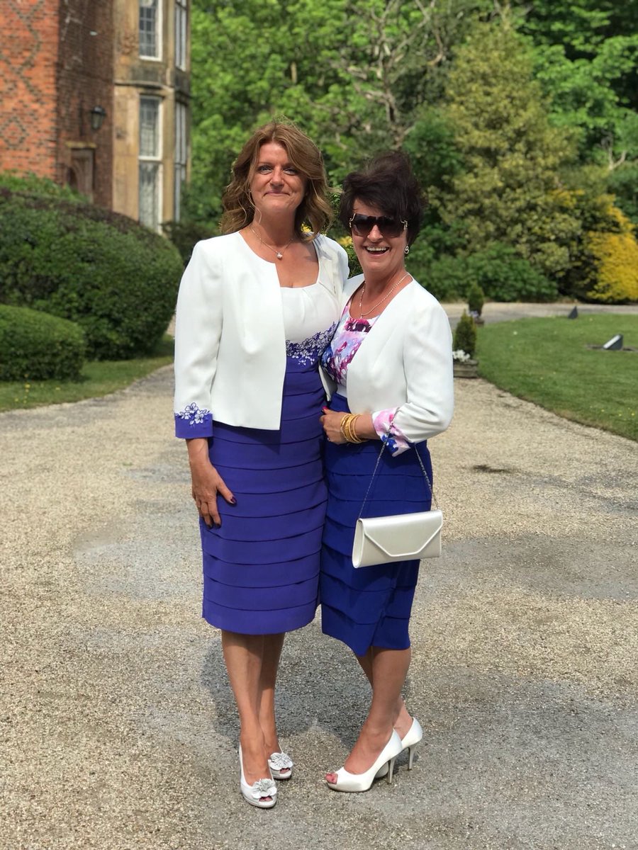 michelle_rimmer's tweet photo. Happy birthday to my beautiful sister ⁦@juliefallon1⁩ hope you have a wonderful day, love you🎉🥳🎂💖a birthday win today 🍒⚪️🙏xxx https://t.co/nqOvi14M5U