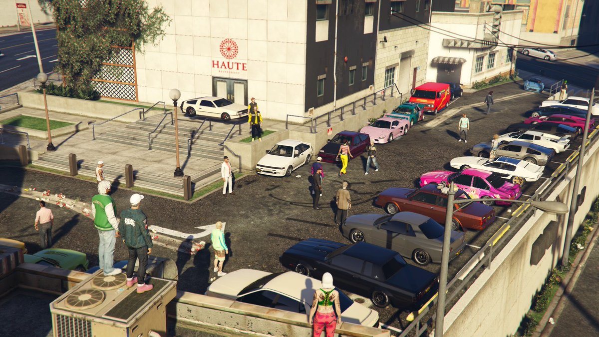 LSAutoClub's tweet photo. Some shots from one of our weekly official meets. Last weekend was 80’s Night.
#LSACPS4
#GTAOnline
#GTA5
#CarMeet
#RockstarGames
@RockstarGames https://t.co/AbmKmliZcK
