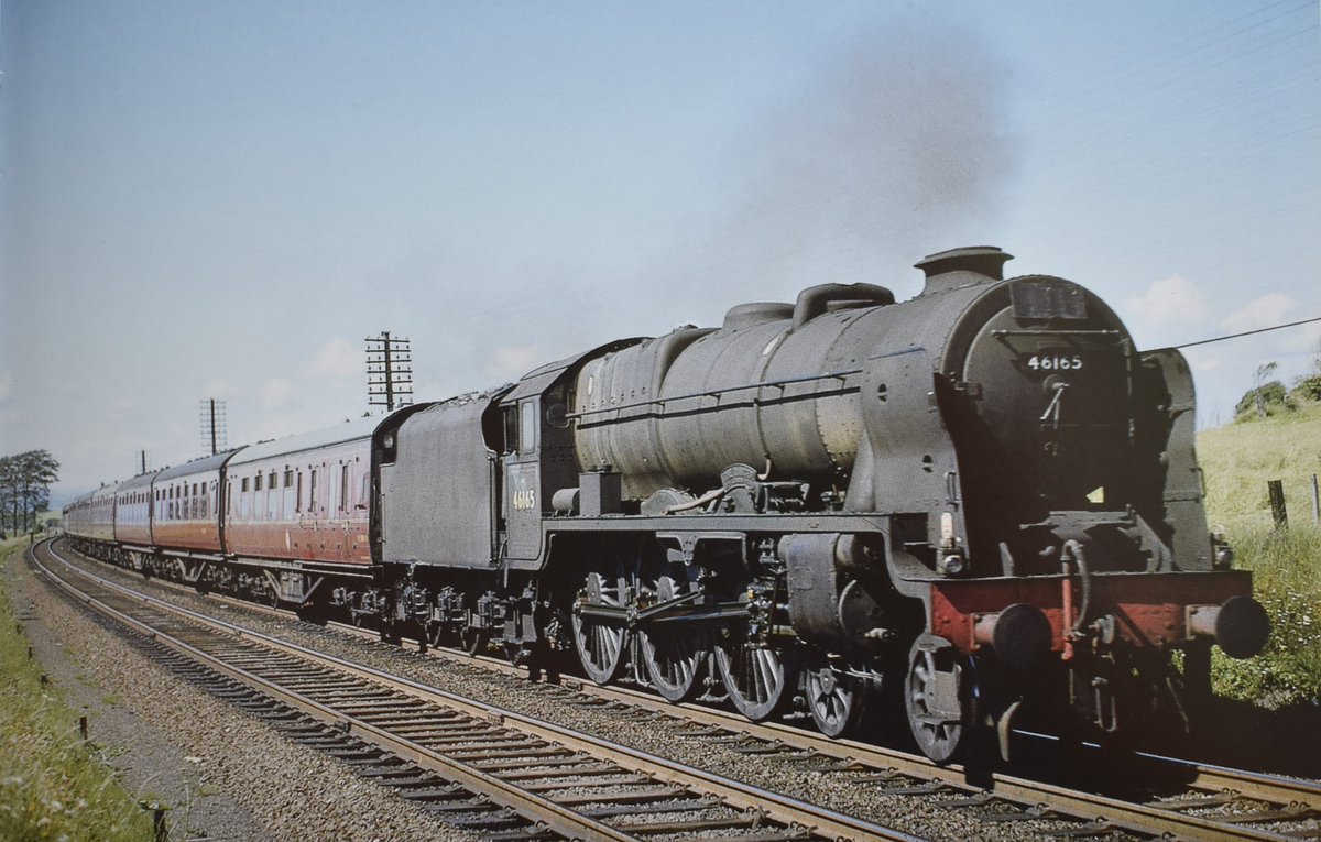 Royal Scot No 46165 'The Ranger (12th London Regt.)' heads an express seen at #Morecambe South Junction.
Date: 13th July 1961
📷 Photo by D. Marriott
#steamlocomotive #1960s #BritishRailways #Lancashire