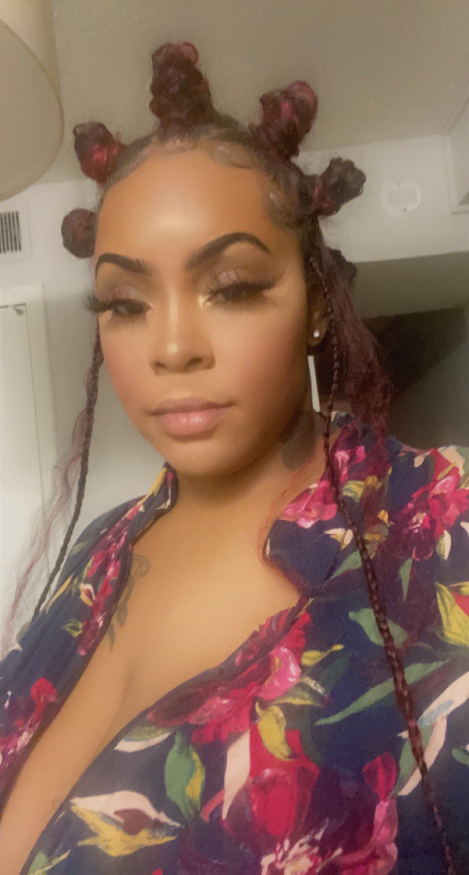 @OnlyFansPromoRT FinDom goddess 💦 cuckold & piggies welcomed. Watch me have some fun 💜💜💜 https://t.co/gbtyZ8eQhV https://t.co/qImZo5dcw8