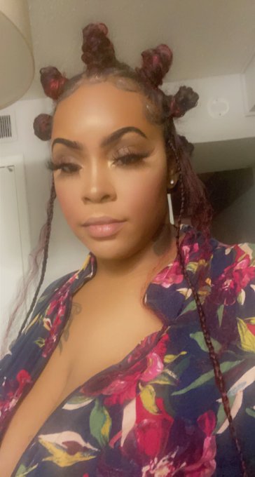 Goddess Treasure - @OnlyFansPromoRT FinDom goddess 💦 cuckold & piggies welcomed. Watch me have some fun 💜💜💜 https://t.co/gbtyZ8eQhV https://t.co/qImZo5dcw8