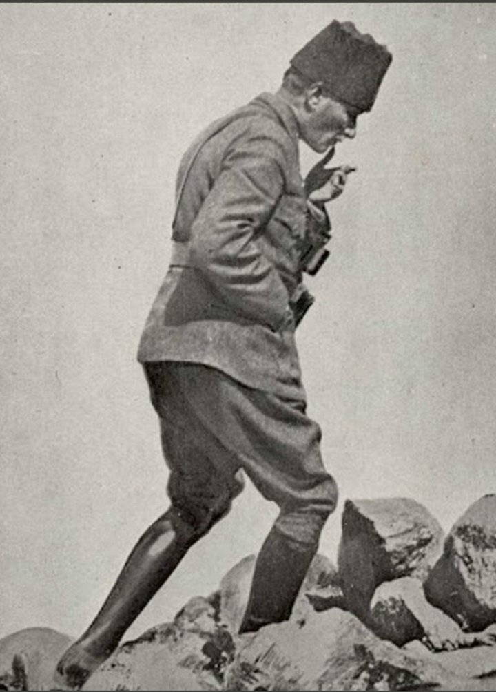 Daima izinde! Bağımsızlığımızın simgesi 30 Ağustos Zafer Bayramımız kutlu olsun.. #GözünüzADAMgörsün
#ZaferYolumuz