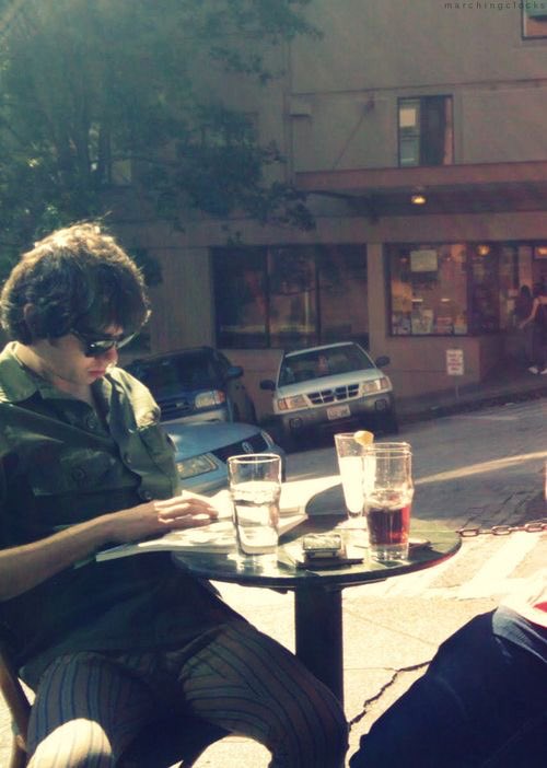 Yayyy Happy Birthday Ryan Ross! 