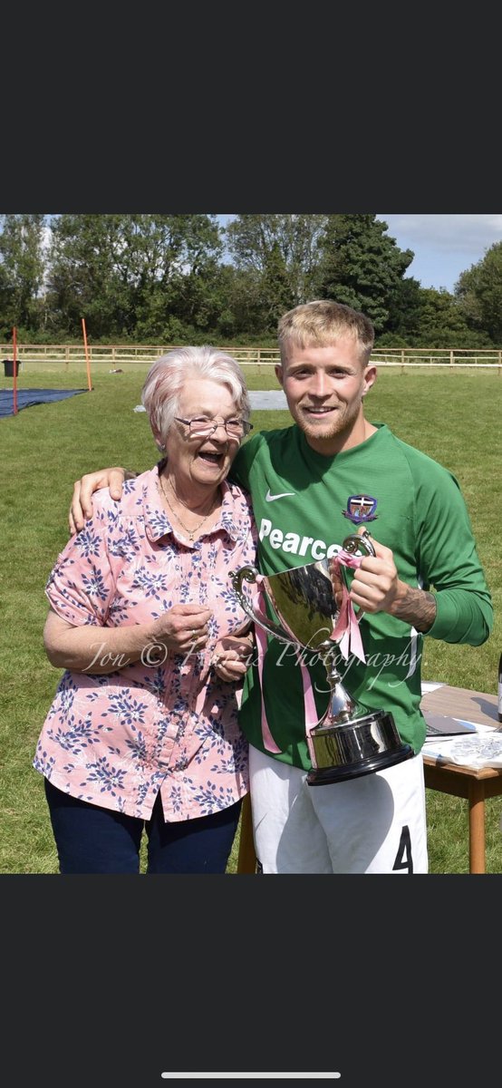 Gunnislake AFC tweet media