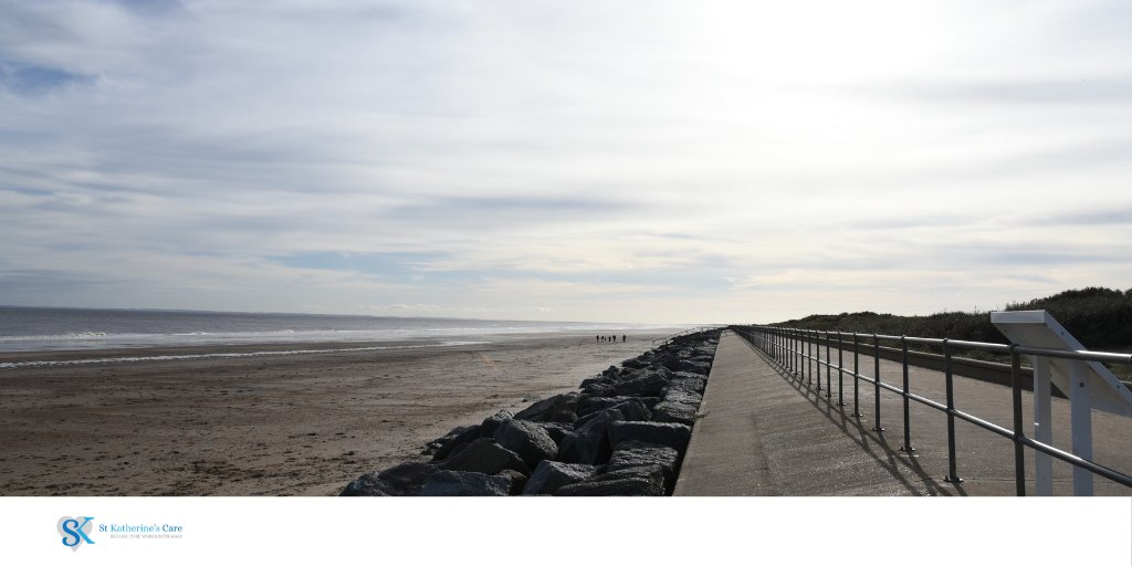 StKathsCare's tweet photo. Happy Bank Holiday!

We hope you're enjoying the summer and have a lovely day today! Here's a shot of the #Lincolnshire coast to give you some #seaside vibes!

#bankholiday #sunshine #family #care #Lincoln #Skegness #StKatherinesCare #summer #enjoy https://t.co/hGQCdancI8