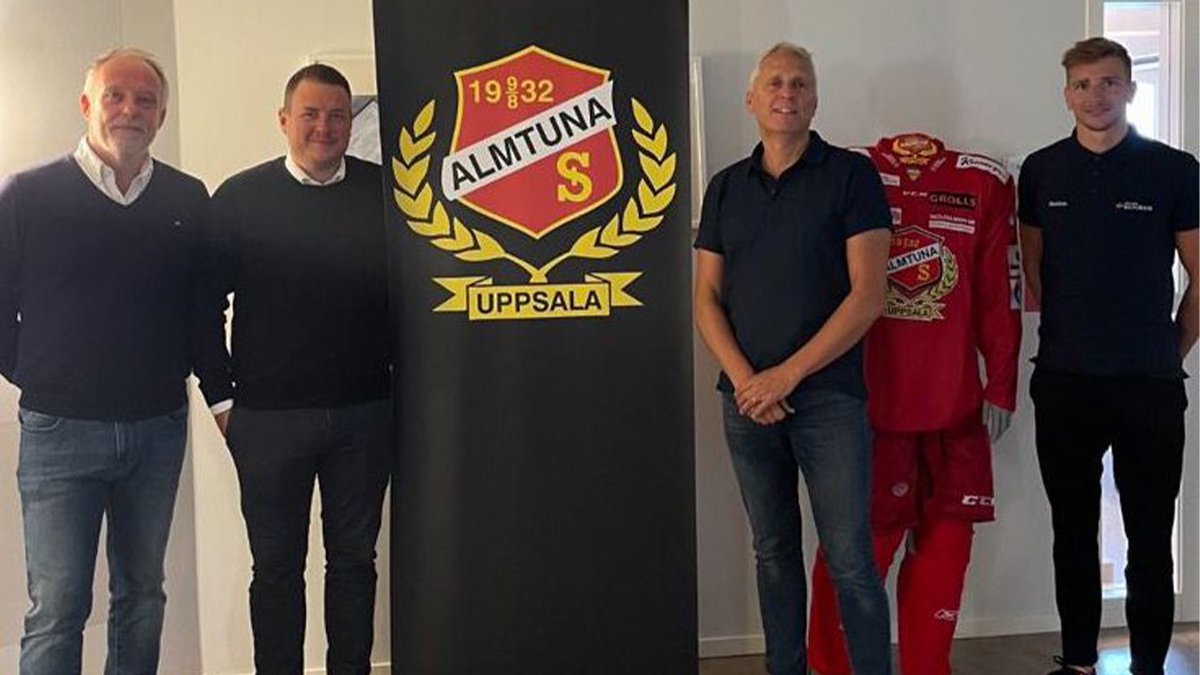 Almtuna_1932's tweet photo. Ett stort varmt tack till Upplands Bilforum och Byggconstruct som möjliggör att vår hockeyskola är gratis!

Mer information om vår hockeyskola kommer längre fram.
@Almtuna_1932 #upplandsbilforum #byggconstruct #hockeyskola #almtuna #almtunahockey https://t.co/KQ9G9wWUXP