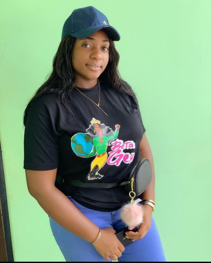 betamerch237's tweet image. #BetaPipol Beta geh tshirts are available! Put it on and witness the comfort 😊

Cost: 5,000frs
Available in Black &amp;amp; White

Shop at betamerch237.com
WhatsApp us: 659322793 

#BetaMerch #betatinz