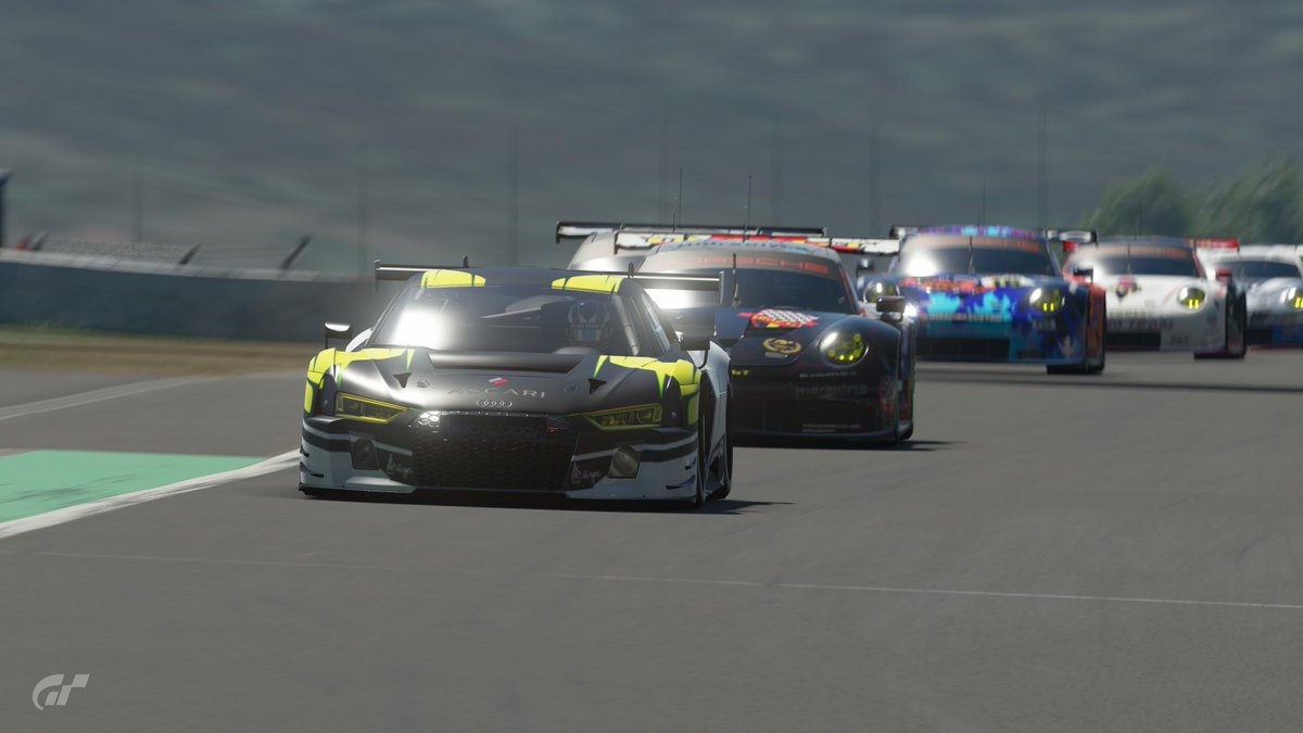 We started the season scoring in the first race of the DMZ championship with pole position and a P3. In the second we failed to score points due to several race events that left us off the podium.
#gtsport #granturismo #simracing