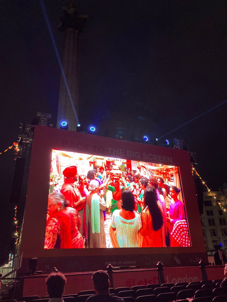 GurinderC's tweet image. Anyone can cook Allu Gobi but wow a screening in the dream location of my childhood! #BackToTheBigScreen @LDN_Culture @justinesimons1 @BFI