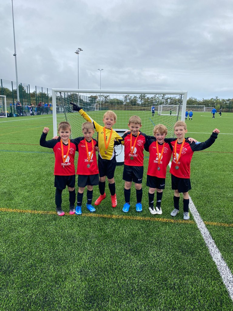 Winlaton Raiders Under 7s got to the final of the Kings of the North tournament today at Sunderland. 
Despite a positive performance they lost the final 2-0 on penalties having dominated for most of it.
Well done Raiders 👏 👏👏👏