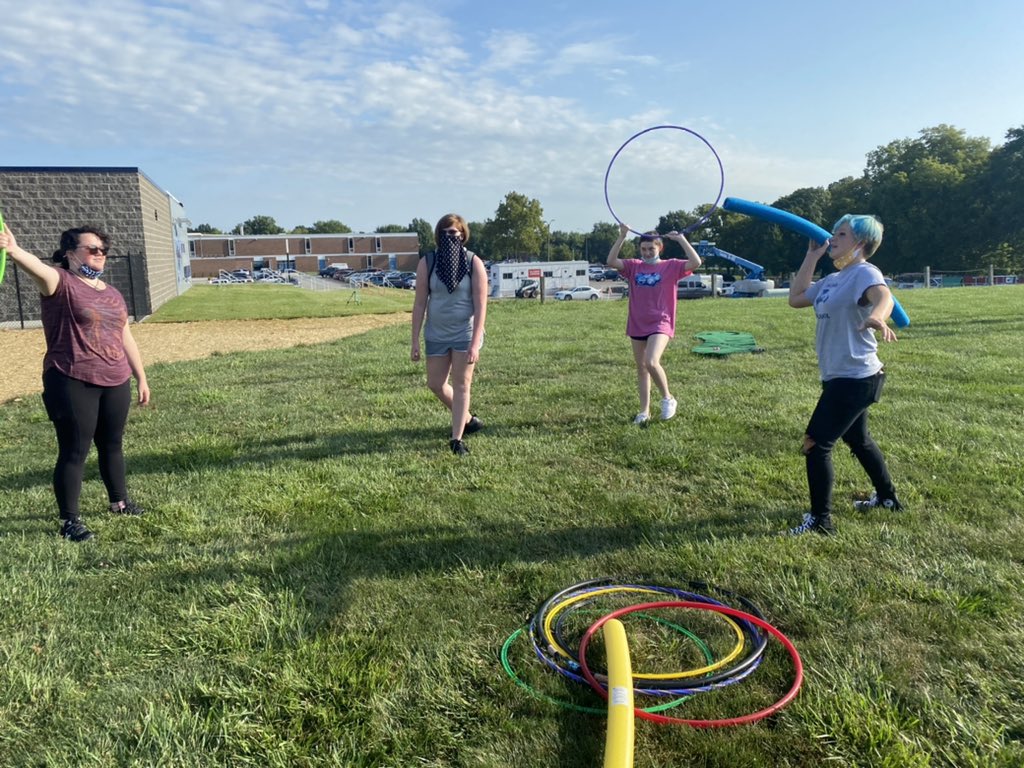 Northmen_OPHS's tweet photo. Yard Games! #ForTheFamily #OPOlympics https://t.co/CWXsLvAkrG