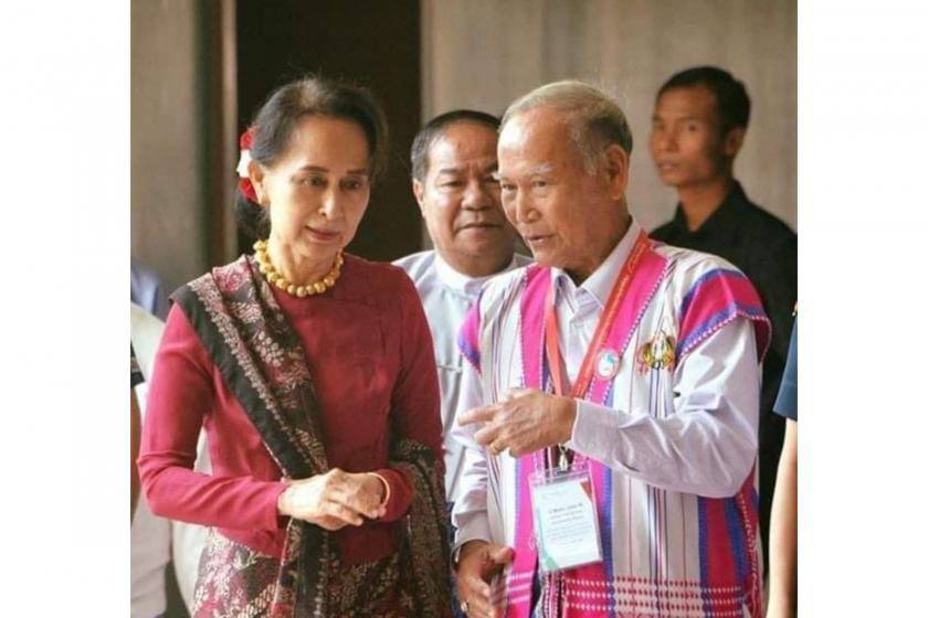 SAC thugs raided Sir Man JawNi’s home at AungSan ward, #KyonePyaw #Ayeyarwady Region and confiscated 3 phones and Harrier car on Aug 29. His son was released and his family members restricted to go out.  #WhatsHappeningInMyanmar #Aug30Coup