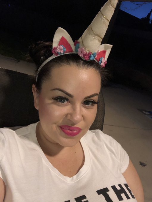 When in doubt be a unicorn 🦄 https://t.co/Kbdjo1ddvb<a href="/tag/lingerie"class="tags"><span>#lingerie</span></a><a href="/tag/photoshoot"class="tags"><span>#photoshoot</span></a><a href="/tag/photooftheday"class="tags"><span>#photooftheday</span></a><a href="/tag/curvy"class="tags"><span>#curvy</span></a><a href="/tag/sexy"class="tags"><span>#sexy</span></a>