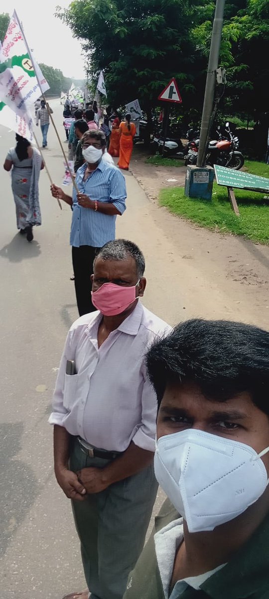 RDuggapu's tweet photo. విశాఖపట్నం స్టీల్ ప్లాంట్ ప్రైవేటీకరణ ఉత్తర్వులు వేంటనే రద్దు చేయాలి
#200daysofRinlprotest
@avinb143
@vizagsteel1
@VisakhaUkku https://t.co/BT342FvMj3