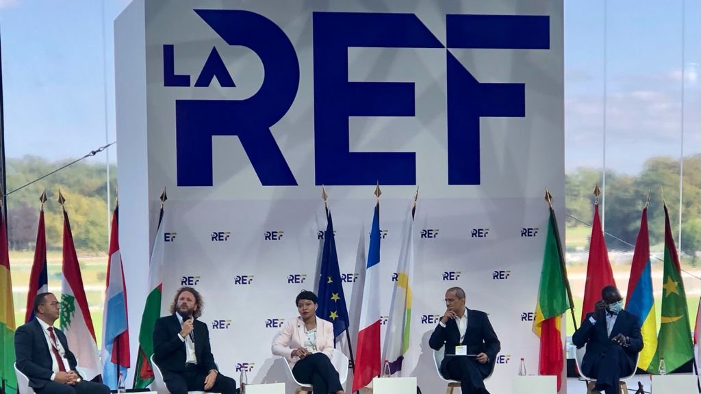 Ecoaustral's tweet photo. Business #Mauritius était présent, fin août, à la 3ème Rencontre des Entrepreneurs de France (#REF). Cet événement organisé par le @medef , le #patronat français, s’est conclu par la Déclaration de Paris sur le renforcement de la #francophonie économique. https://t.co/ybHmn2ik4O https://t.co/MAUUk2dQQ8