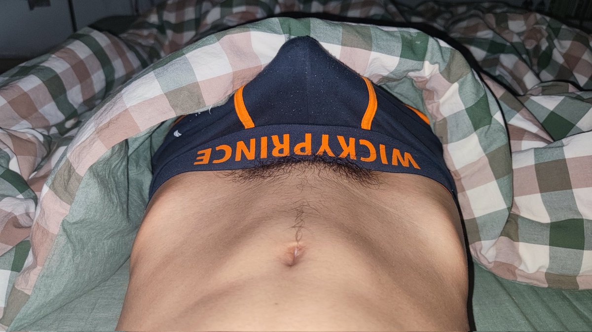 soffonxu's tweet photo. I need a girl suck #horny ＃dick ＃Young, ＃boy.＃abs https://t.co/3uEqfaNBZ1