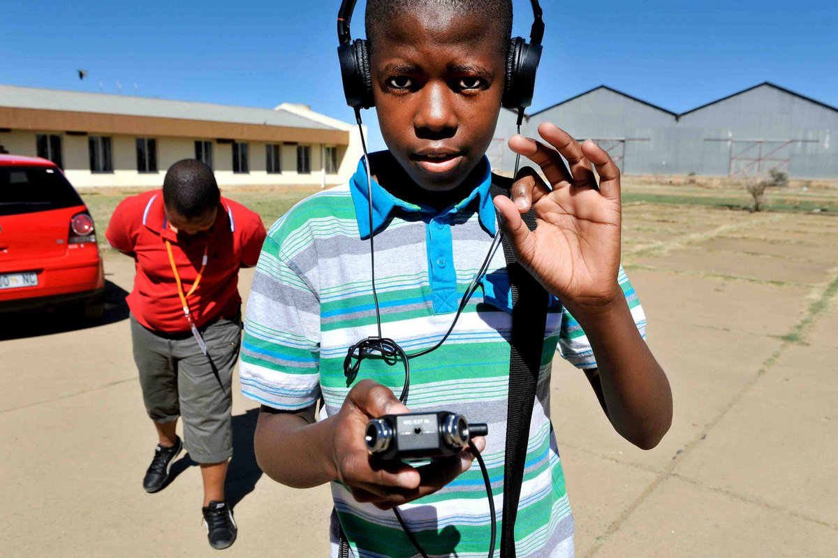 UNGlobalPulse's tweet image. By the end of this century, more than half of the current 7,000 languages might become extint. #Digitalization plays a kew role in making sure that doesn't happen. 

How do we leave no voice behind? By @rgkirkpatrick, via @UNESCO. #radiodata #analytics

➡️en.unesco.org/inclusivepolic…