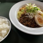 ツイートに含まれる画像
