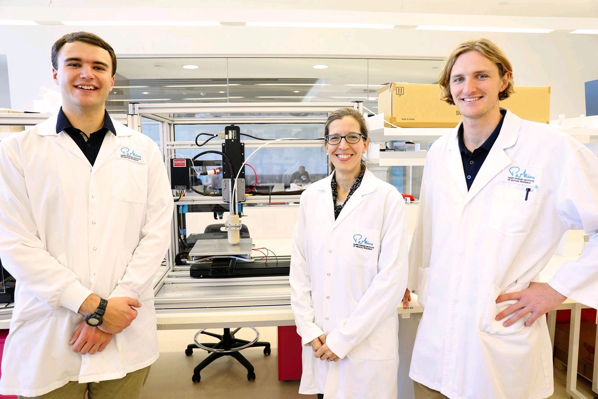 BioZoneUWA's tweet image. T3mPLATE's new Melt Electro-Writer is finally up and running! BioZone researcher Michael Vernon will be using it for 3D printing of advanced tissue engineered constructs. 
It is the biggest of its kind in WA and capable of printing at 230°C with a resolution of 200 nm! 
#BioZone