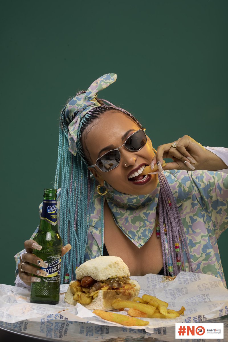 DJ_Doowap's tweet photo. It’s lunch o’clock and I got some UberEats vouchers to give away💫 Let me know what your favourite Meal is from the Flying Dish kitchen on UberEats? 🤤💚 #EatWithIt #FlowWithIt #Ad 🌊 https://t.co/cxI8SXtDig