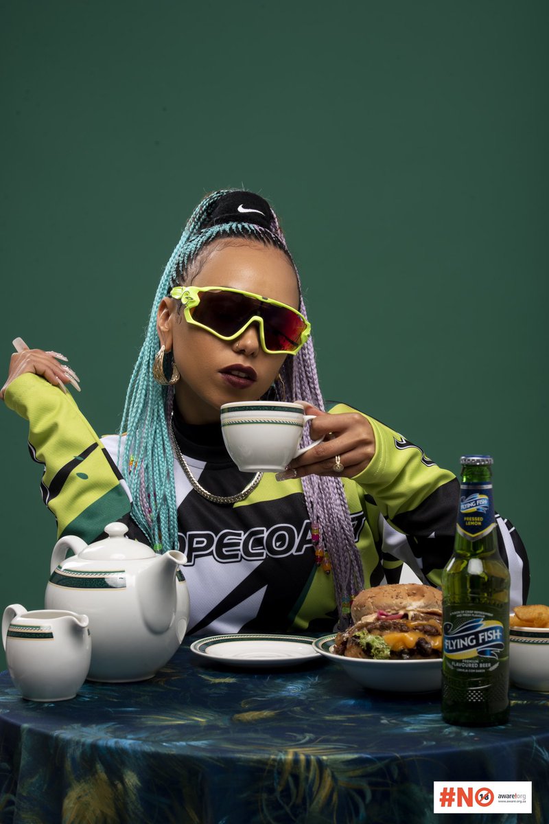 DJ_Doowap's tweet photo. It’s lunch o’clock and I got some UberEats vouchers to give away💫 Let me know what your favourite Meal is from the Flying Dish kitchen on UberEats? 🤤💚 #EatWithIt #FlowWithIt #Ad 🌊 https://t.co/cxI8SXtDig