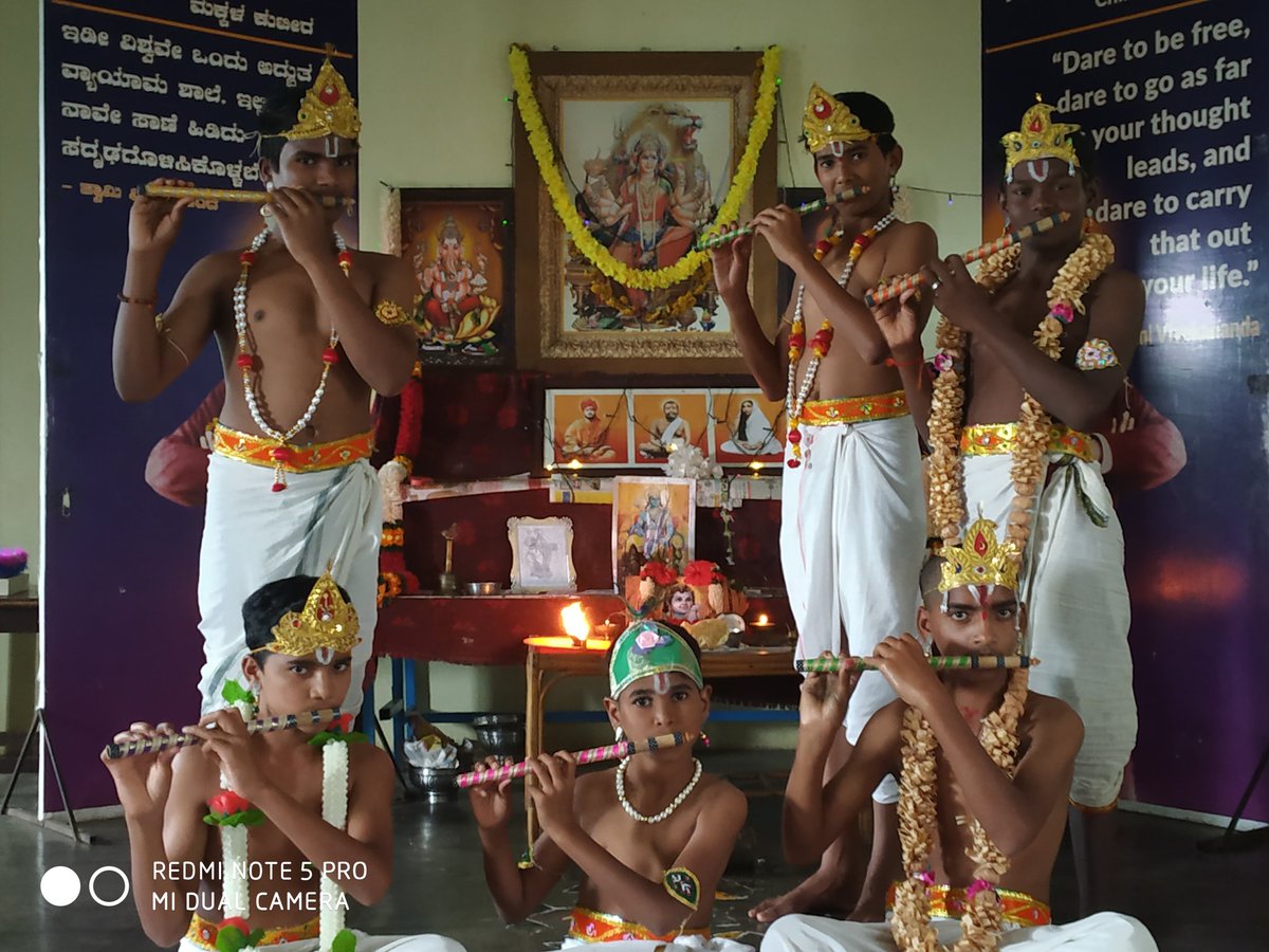 Mathrudhama's tweet photo. Sri Krishna Janmashtami celebrations at #svrst mathrudhama Ashrama by god's own children @HSGopinath6 @GopalKeshri #Janmashtami https://t.co/h6IdzsSZHl