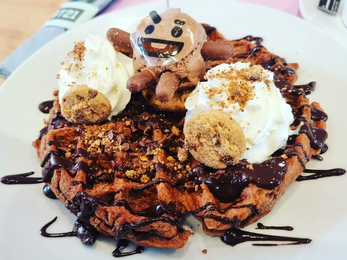 AnimatedAnt's tweet image. The cutest little cafe in Brighton 🥺❤ #ArtBoxCafe